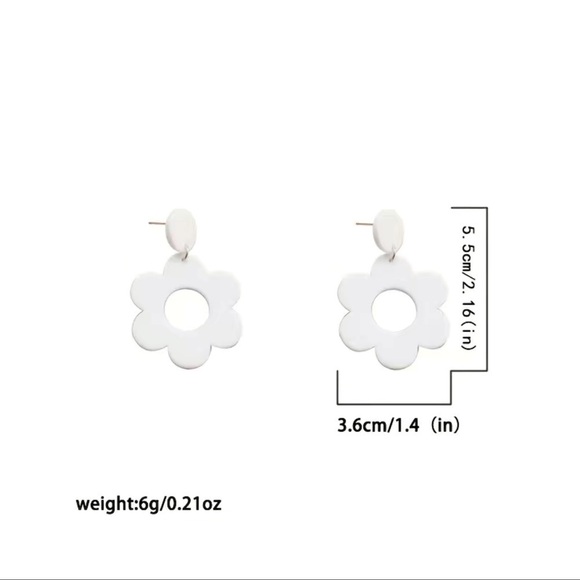 Flower Power Retro 70’s Hollow Flower Acrylic Dangle Earrings - Picture 9 of 11